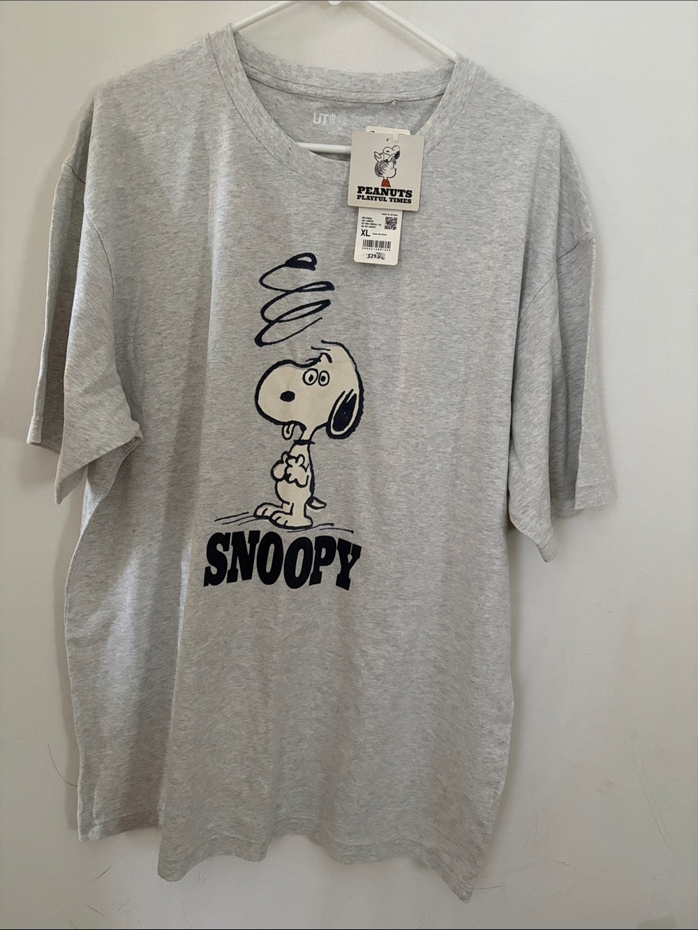 Uniqlo Men’s PEANUTS UT Graphic T-Shirt